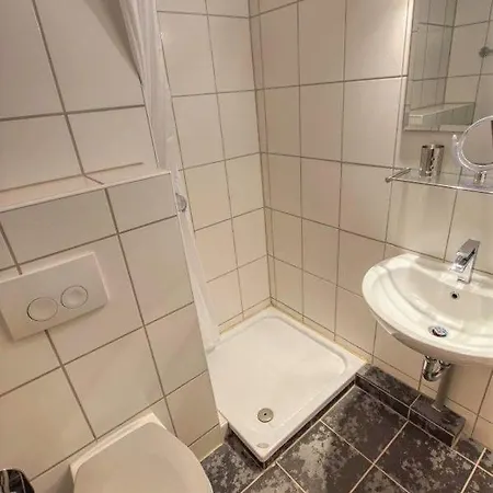 דירה Ferienwohnung-h-7-9-0h0709 הייליגנהאפן